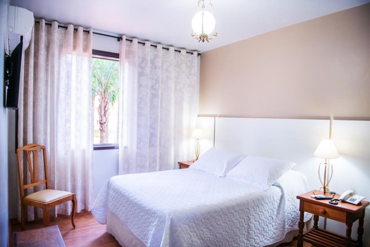 Hotel Sao Luiz São Gabriel Exteriör bild